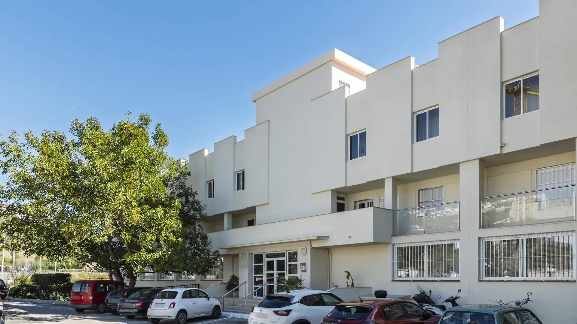 Perla Negra - Apartment With Private Beach Access Benalmadena