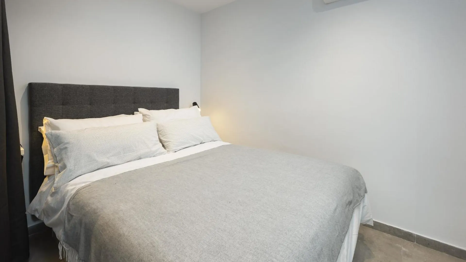 Perla Negra - Apartment With Private Beach Access Benalmadena 0*,  Spain